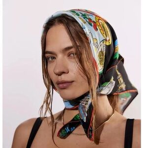 Urban Outfitters Multicolor Graphic Italian Tourist Scarf